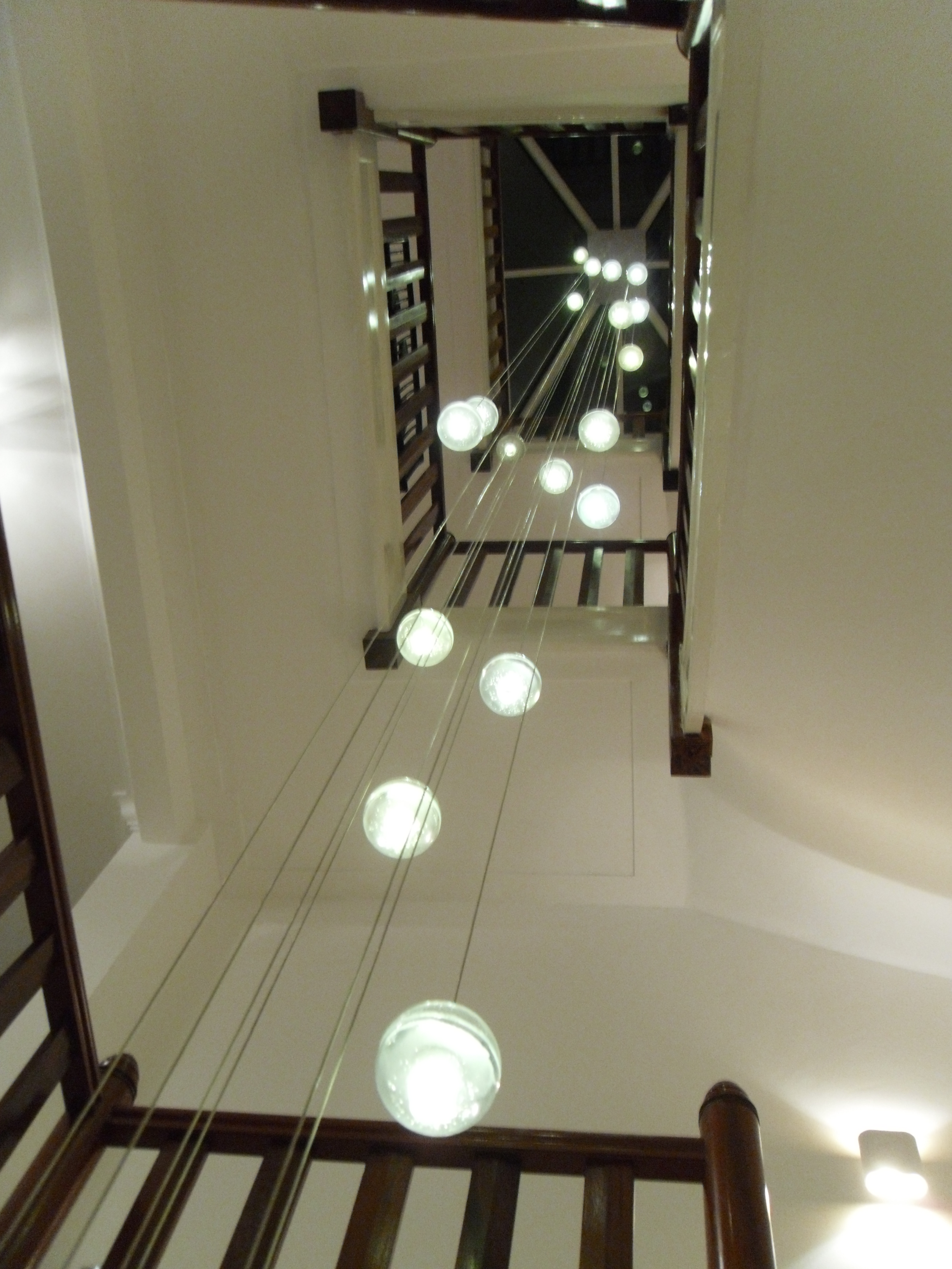 Johannes Obrecht - Full Service by CuttingEdge